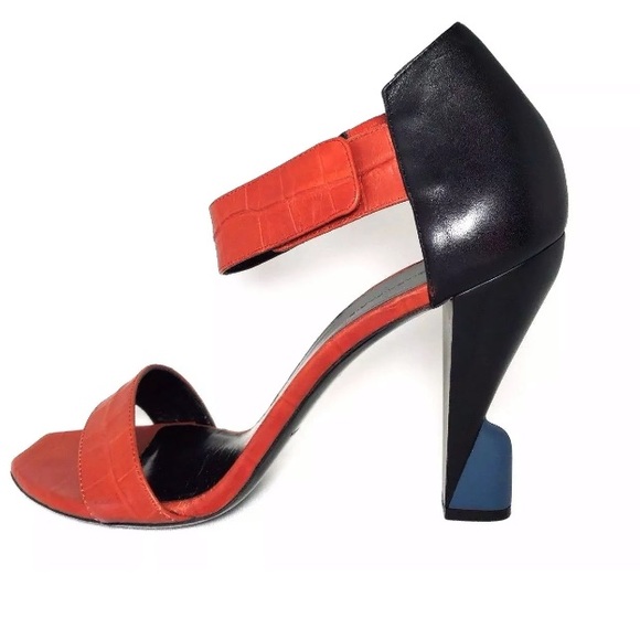 BALENCIAGA New Heel Ankle Strap Sandals Sz 9/ 40 - Picture 1 of 5